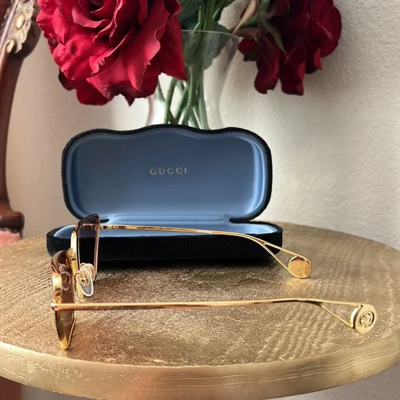 Gucci GG0538S gold cat eye women’s sunglasses, authentic NWT - Picture 4 of 15